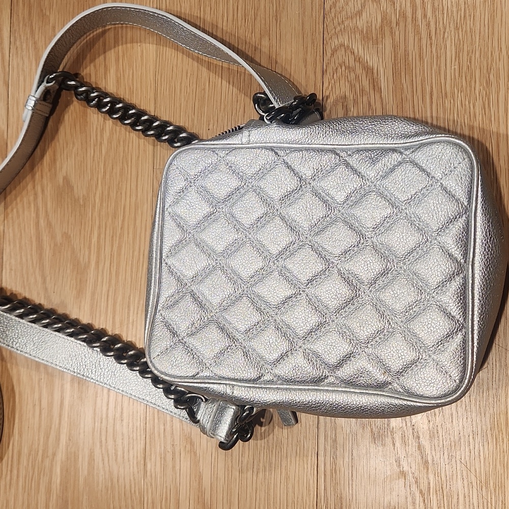 Chanel Sillver Casual Rock Crossbody bag - Picture 4 of 11
